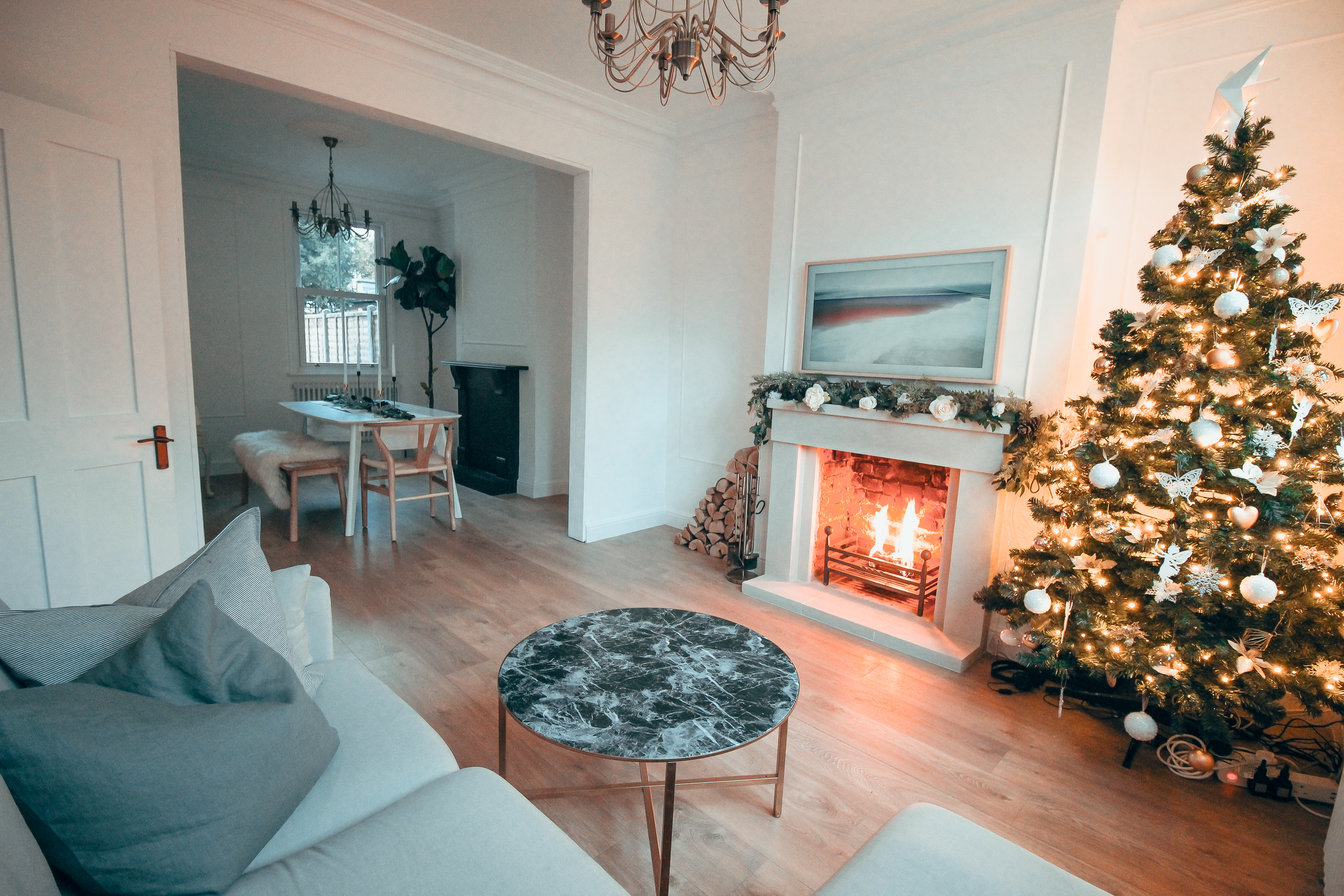 Decorating our Victorian Terrace Home for Christmas! - Kima Otung
